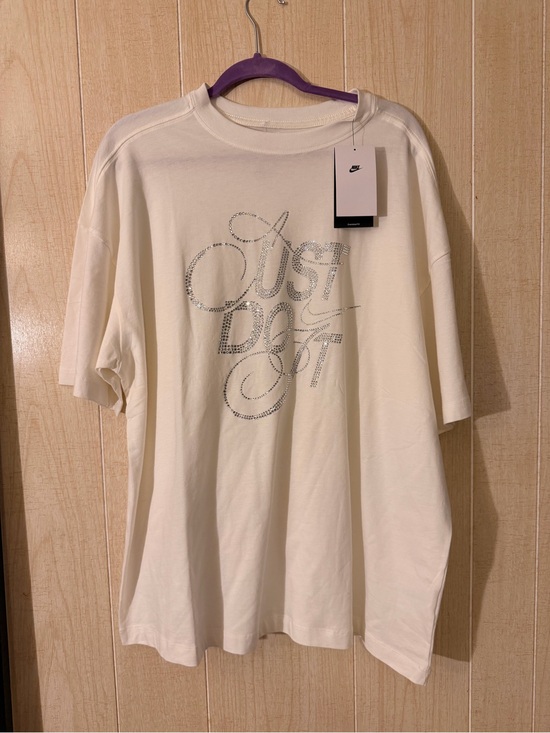 Nike Tops - Nike Cream Tee with Rhinestone 'Just Do It' Script